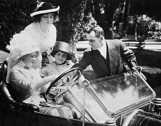 puerto rican dating traditions